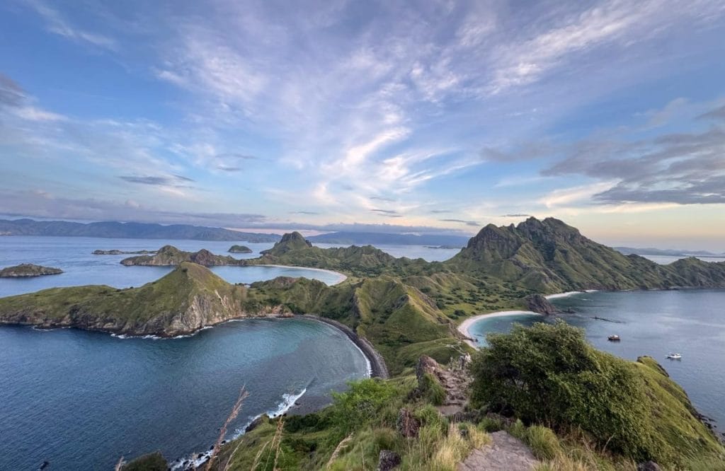 Komodo Trip 2D1N Awesome 2 Komodo Trip